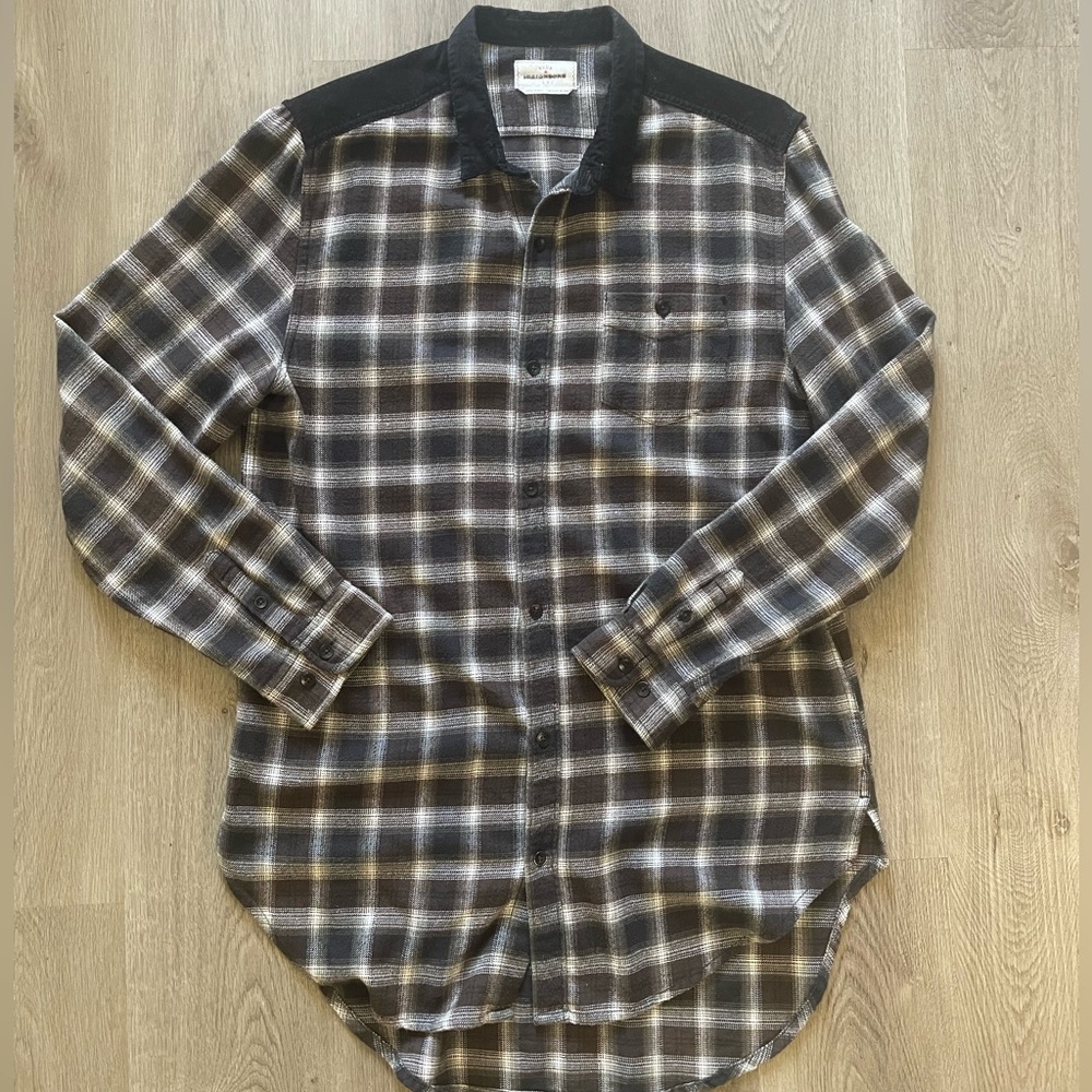 Your Neighbors Urban Outfitters flannel button up black grey